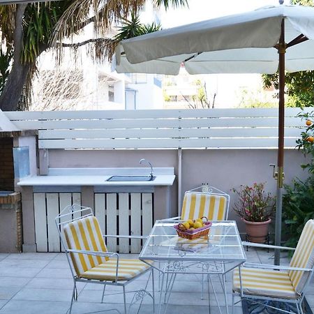 Kalamata Beach Maizonette Ground Floor And Semi-Basement With Yard Exteriér fotografie