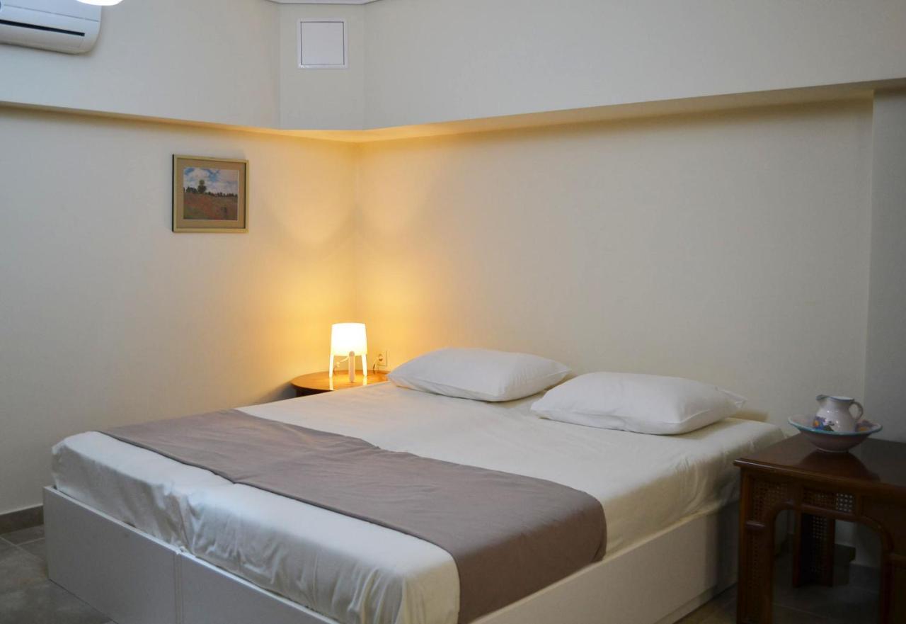 Kalamata Beach Maizonette Ground Floor And Semi-Basement With Yard Exteriér fotografie
